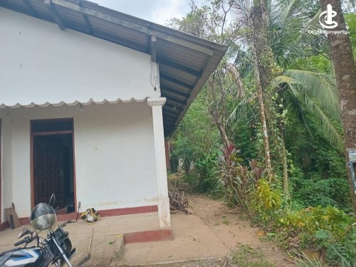 Land for Sale in Alawwa - House With Land For Sale in Alawwa