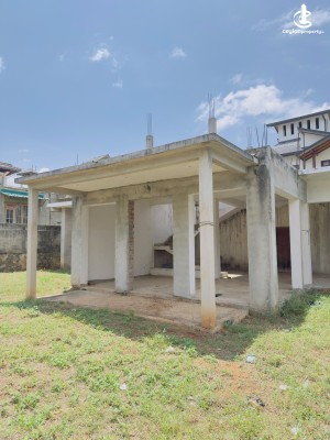 House for Sale in Kandy - Land with Partially Completed House for Sale – Pallekele, Kandy