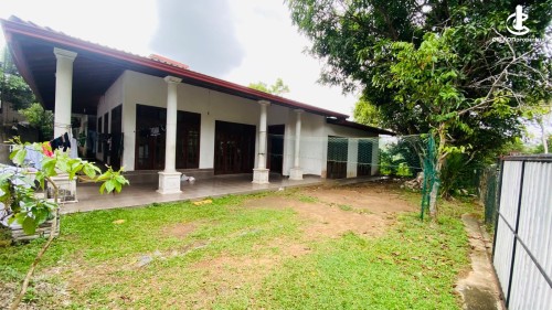 Land for Sale in Malabe - 19 perch land with house for sale – Malabe, Pittugala