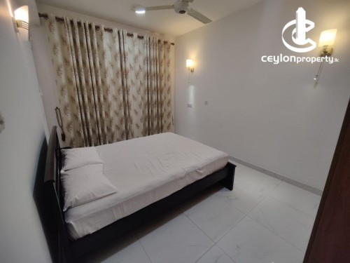 Apartment for Rent in Colombo 4 (Bambalapitiya) - Apartment For Rent In Blue Ocean, Colombo 4 (A1017)