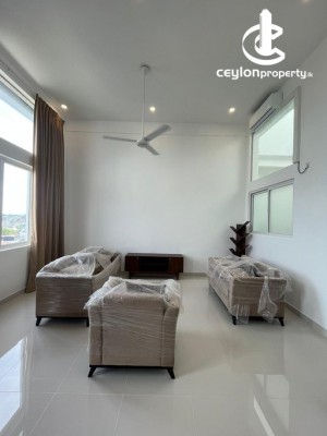 Apartment for Rent in Colombo 5 (Narahenpita,Havelock Town,Kirulapona North) - King's Garden-03 Bedroom Furnished Penthouse…