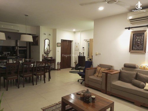 Apartment for Rent in Colombo 5 (Narahenpita,Havelock Town,Kirulapona North) - Everest - 03 Bedrooms Apartment for Rent (A20…