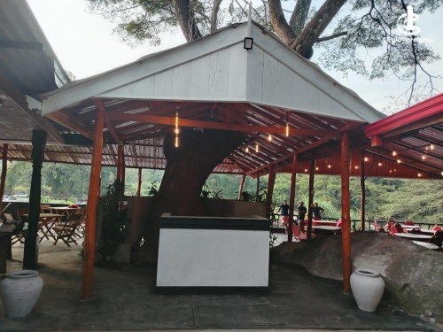 Commercial Property for Sale in Kandy - Exclusive Hotel Property for Sale – Anniewatte, Kandy (Bordering Mahaweli River)