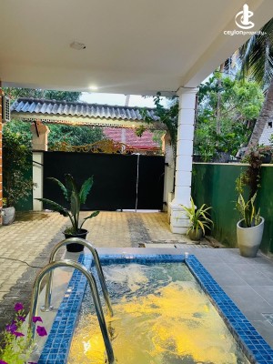 House for Sale in Ahungalla - Tourist villa for sale in Ahungalla