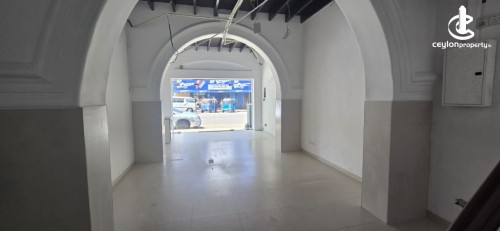 Commercial Property for Sale in Colombo 2 (Slave Island) - Commercial building for sale in Colombo 2