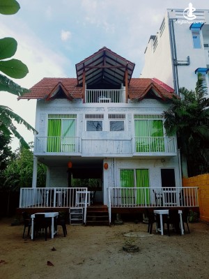Commercial Property for Sale in Matara - Beach front villa for sale in Polhena Matara