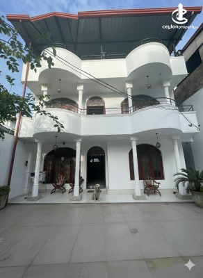 House for Sale in Dehiwala - House for Sale in Anderson road kalubowila
