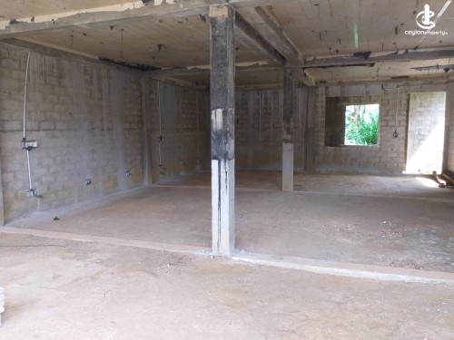 Apartment for Rent in Galle - BUILDING FOR RENT IN UNAWATUNA