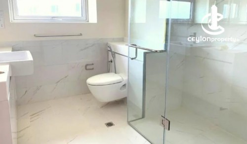 Apartment for Sale in Colombo 2 (Slave Island) - Brand New Twin Peaks Luxury Apartment For Sale