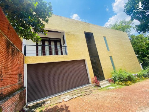 House for Sale in Talawatugoda - Talawatugoda Horahena 4000 SqFt 4 Bed + 4 Bath House 4 Sale