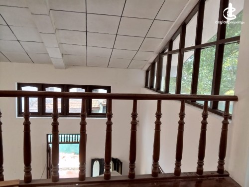 House for Sale in Ethul Kotte - Etul Kotte 3200 SqFt 6 Bed House On 12.7 Perch For Sale