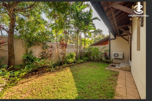 House for Rent in Colombo 3 (Colpety,Kollupitiya) - Colombo 3 Semi Furnished Luxury 4 Bedrooms House For Rent