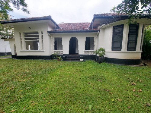House for Sale in Colombo 7 (Cinnamon Garden) - Colombo 7 For Sale 33.30 Perches 4 Bed House For Land Value