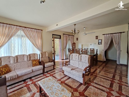 House for Sale in Dehiwala - Dehiwela Off Station Road Luxury 4 Bedroom House For Sale