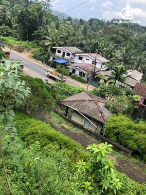 Commercial Property for Sale in Pelmadulla - Pelmadulla 30,000 SqFt Garment Factory 2.25 Acres For Sale