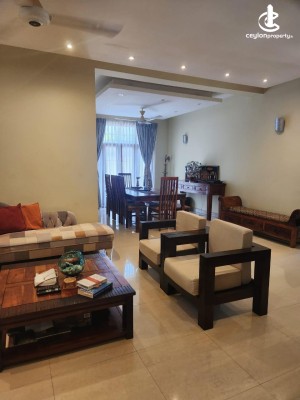 House for Rent in Kohuwala - Kohuwela Luxury 4500 SqFt 5 Bedroom + Garden House For Rent