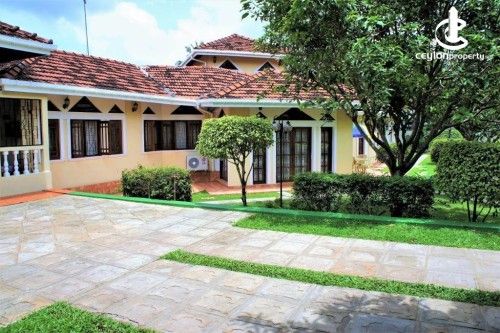 House for Sale in Maharagama - Maharagama Luxury 3000 SqFt Furnished House On 38 P For Sale