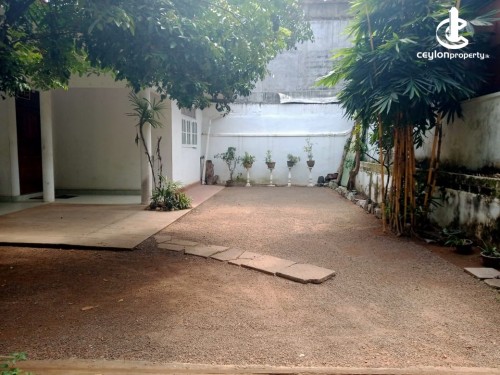 House for Rent in Kesbewa - KESBEWA – BANDARAGAMA ROAD - HOUSE FOE RENT – 50,000/= PER MONTH