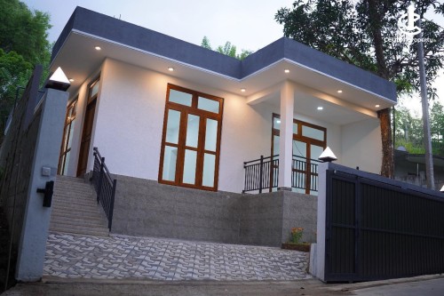 House for Sale in Kandy - Valuable House for sale in kandy, Balagolla.