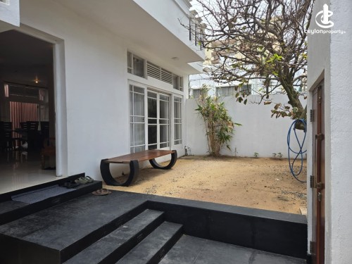 House for Sale in Colombo 6 (Wellawatta,Pamankada,Kirulapona South) - HOUSE FOR SALE – ALEXANDRA ROAD, COLOMBO 06